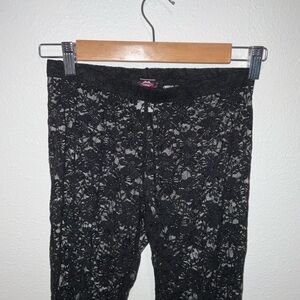 Lace capris